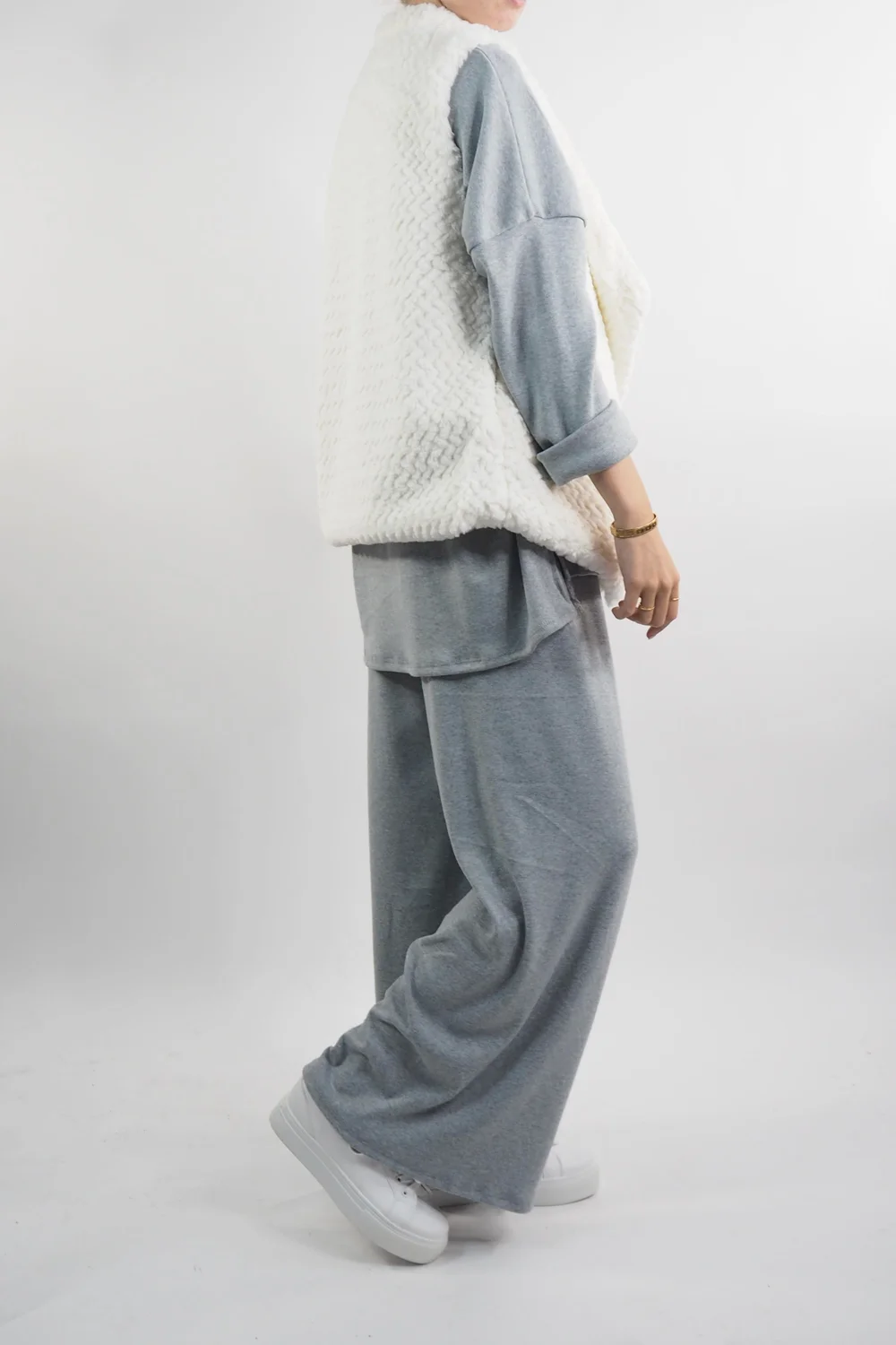 Laundry B Chalet Gilet Ecru 5 Laundry B Chalet Gilet Ecru - Image 3