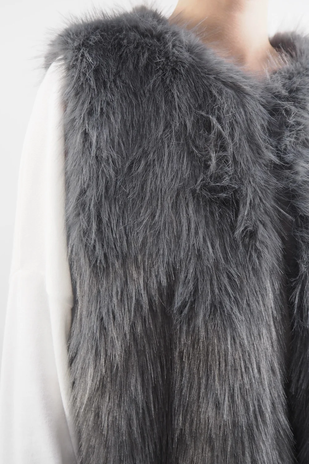 Laundry B Courchevel Faux Fur Gilet Shadow Grey 5 Laundry B Courchevel Faux Fur Gilet Shadow Grey - Image 3