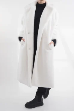 Laundry B Mara Teddy Coat Winter White -VogueCurve Store laundry b mara teddy coat winter white205.jpg