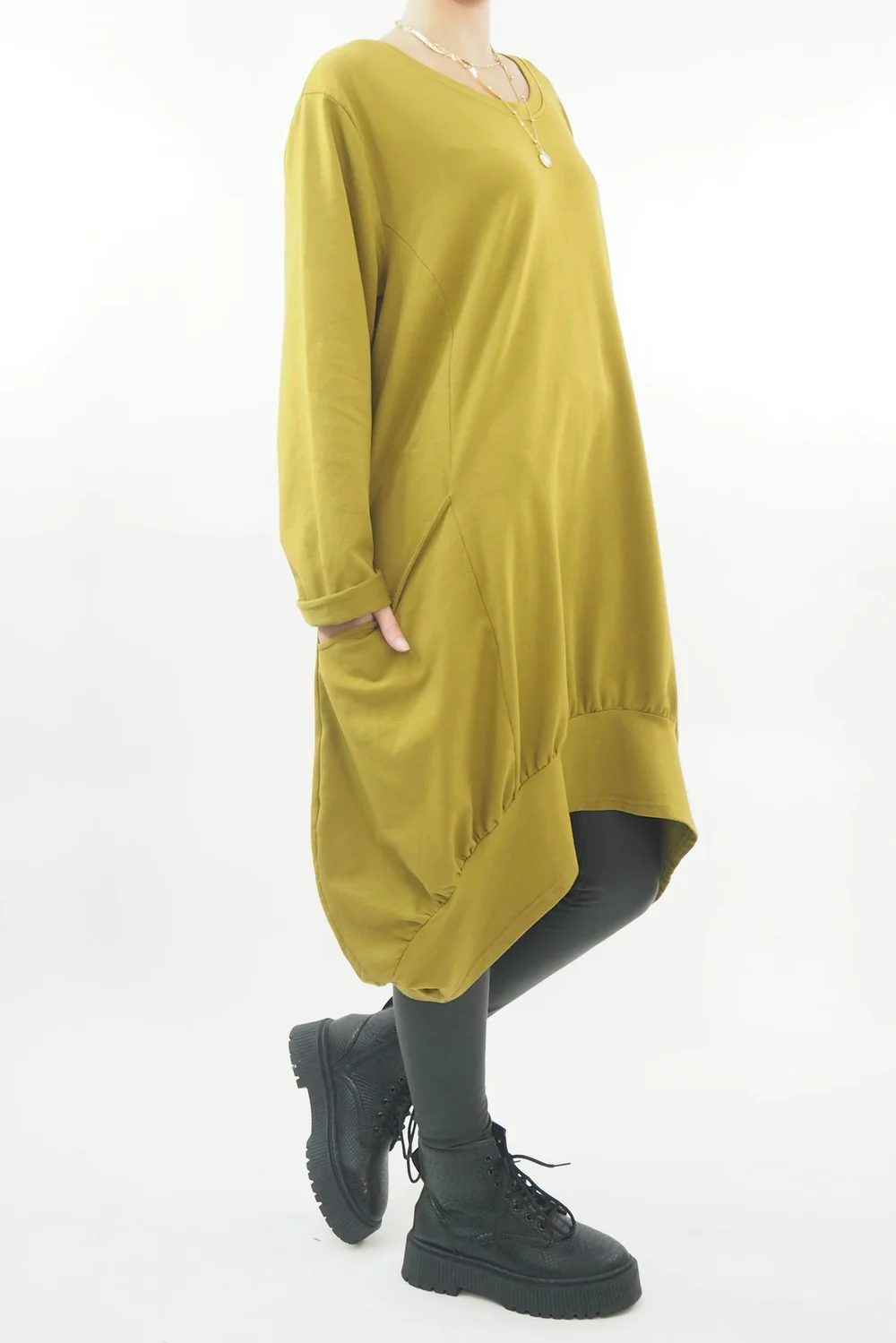 Made In Italy Apres Dip Side Bubble Tunic Oil 4 Made In Italy Apres Dip Side Bubble Tunic Oil - Image 2