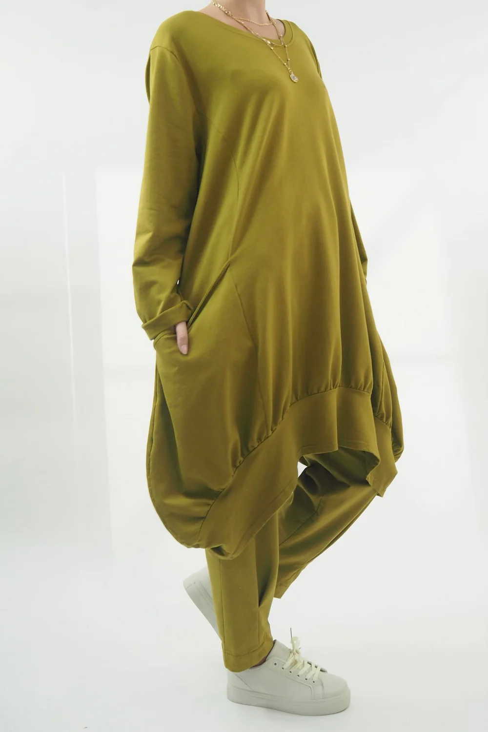 Made In Italy Apres Dip Side Bubble Tunic Oil 7 Made In Italy Apres Dip Side Bubble Tunic Oil - Image 5