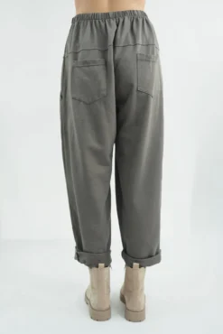 Made In Italy Apres Flat Front Pleat Jogger Earth -VogueCurve Store made in italy apres flat front pleat jogger earth03.jpg