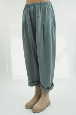 Made In Italy Apres Flat Front Pleat Jogger Steel -VogueCurve Store made in italy apres flat front pleat jogger steel04.jpg