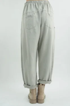 Made In Italy Apres Flat Front Pleat Jogger Stone 8 Made In Italy Apres Flat Front Pleat Jogger Stone -VogueCurve Store made in italy apres flat front pleat jogger stone03.jpg