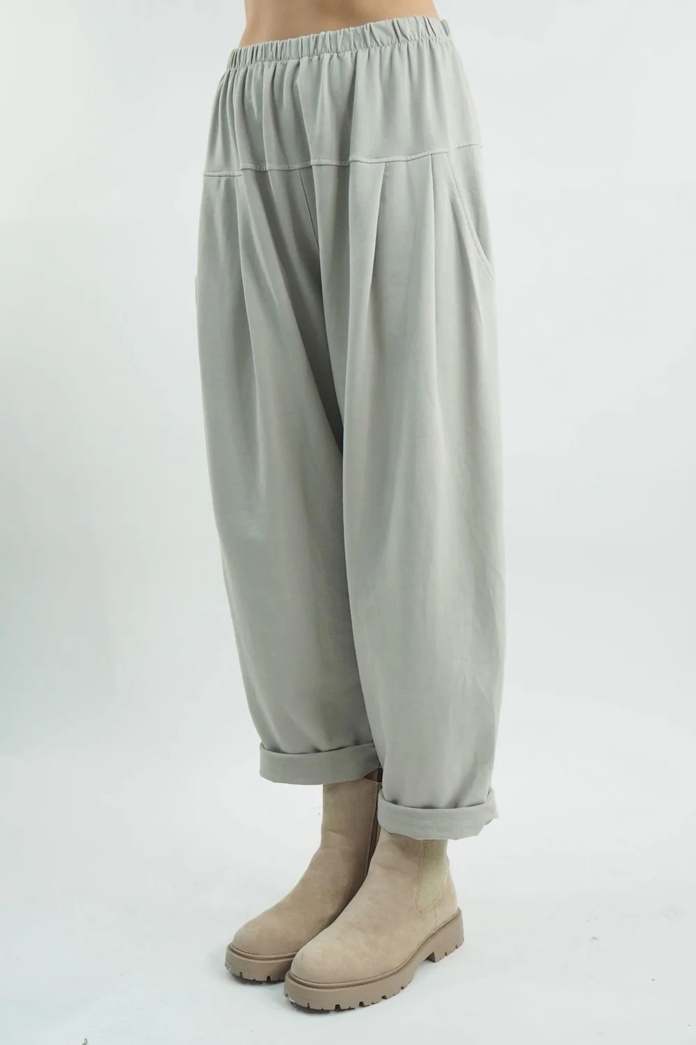 Made In Italy Apres Flat Front Pleat Jogger Stone 6 Made In Italy Apres Flat Front Pleat Jogger Stone - Image 4