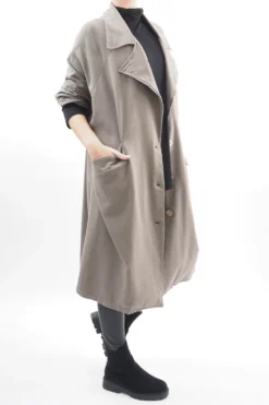 Made In Italy Apres Longline Relaxed Blazer Earth 8 Made In Italy Apres Longline Relaxed Blazer Earth -VogueCurve Store made in italy apres longline relaxed blazer earth 2.jpg