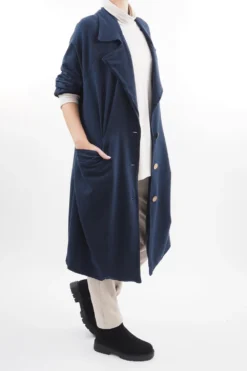 Made In Italy Apres Longline Relaxed Blazer Navy -VogueCurve Store made in italy apres longline relaxed blazer navy 2.jpg