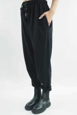 Made In Italy Apres Skinny Dart Jogger Black -VogueCurve Store made in italy apres skinny dart jogger black04.jpg