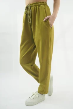 Made In Italy Apres Skinny Dart Jogger Oil 9 Made In Italy Apres Skinny Dart Jogger Oil -VogueCurve Store made in italy apres skinny dart jogger oil02.jpg