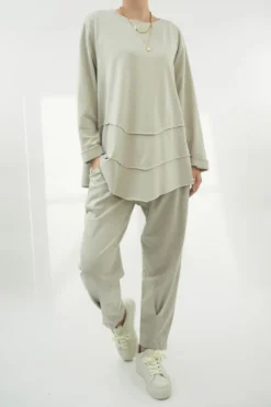 Made In Italy Apres Skinny Dart Jogger Stone -VogueCurve Store made in italy apres skinny dart jogger stone05.jpg