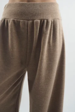 Made In Italy Belgravia Pull On Stretch Wide Leg Trouser Camel -VogueCurve Store made in italy belgravia pull on stretch wide leg trouser camel 4.jpg