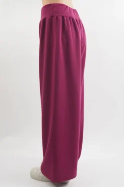 Made In Italy Belgravia Pull On Stretch Wide Leg Trouser Magenta / 11 Made In Italy Belgravia Pull On Stretch Wide Leg Trouser Magenta / -VogueCurve Store made in italy belgravia pull on stretch wide leg trouser magenta1.jpg