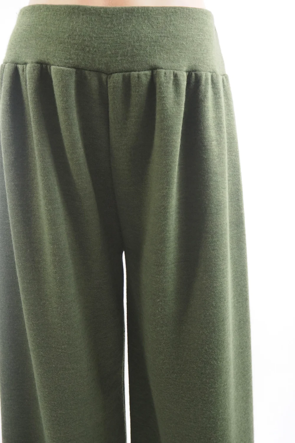 Made In Italy Belgravia Pull On Stretch Wide Leg Trouser Olive / 6 Made In Italy Belgravia Pull On Stretch Wide Leg Trouser Olive / - Image 4
