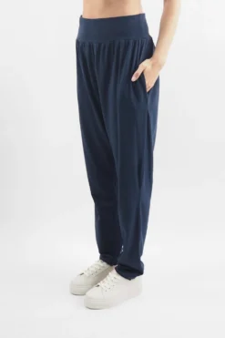 Made In Italy Bodhi Slim Leg Pant Ink 7 Made In Italy Bodhi Slim Leg Pant Ink -VogueCurve Store made in italy bodhi slim leg pant ink 2.jpg