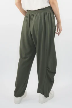 Made In Italy Bodhi Tuck Cocoon Pant Bonsai -VogueCurve Store made in italy bodhi tuck cocoon pant bonsaimade in italy bodhi tuck cocoon pant bonsai14.jpg