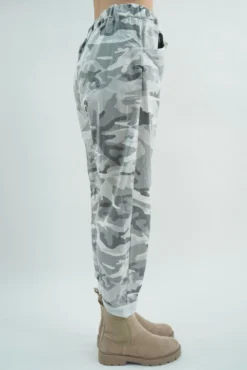 Made In Italy Camo Classic Magic Trouser Dove 12 Made In Italy Camo Classic Magic Trouser Dove -VogueCurve Store made in italy camo classic magic trouser dove03.jpg