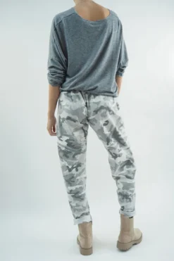 Made In Italy Camo Classic Magic Trouser Dove 16 Made In Italy Camo Classic Magic Trouser Dove -VogueCurve Store made in italy camo classic magic trouser dove07.jpg