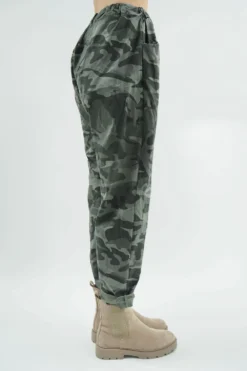 Made In Italy Camo Classic Magic Trouser Khaki -VogueCurve Store made in italy camo classic magic trouser khaki03.jpg
