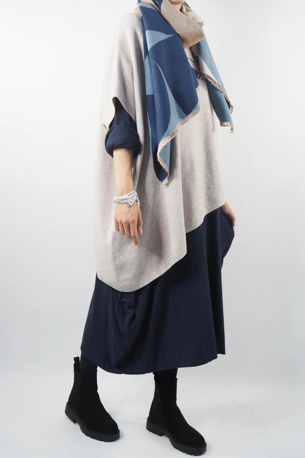 Made In Italy Chalet Classic Cocoon Knit Dress Ink Blue 8 Made In Italy Chalet Classic Cocoon Knit Dress Ink Blue - Image 6