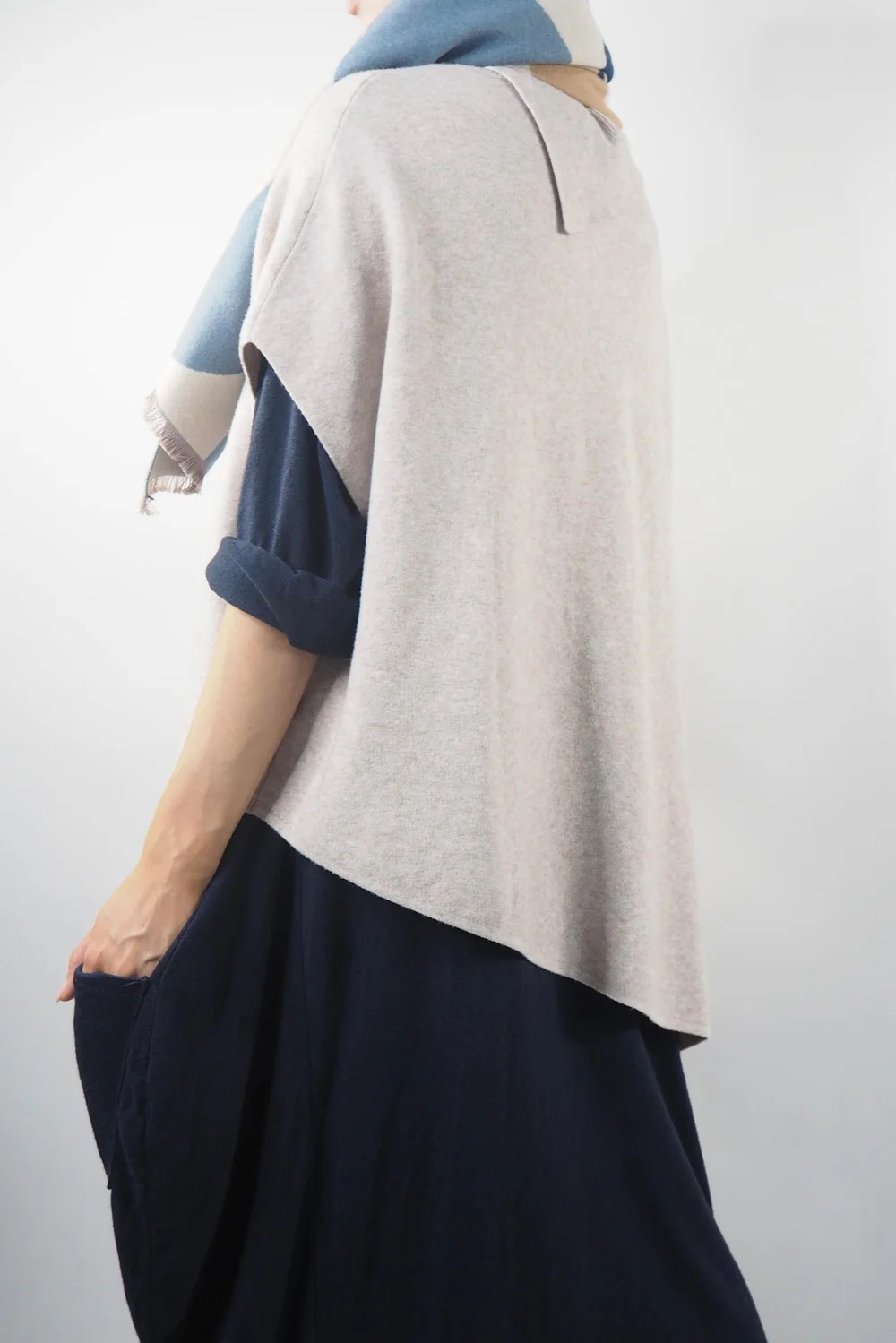 Made In Italy Chalet Classic Cocoon Knit Dress Ink Blue 9 Made In Italy Chalet Classic Cocoon Knit Dress Ink Blue - Image 7