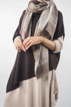 Made In Italy Chalet Classic Cocoon Knit Dress Oatmeal Beige -VogueCurve Store made in italy chalet classic cocoon knit dress oatmeal beige06.jpg