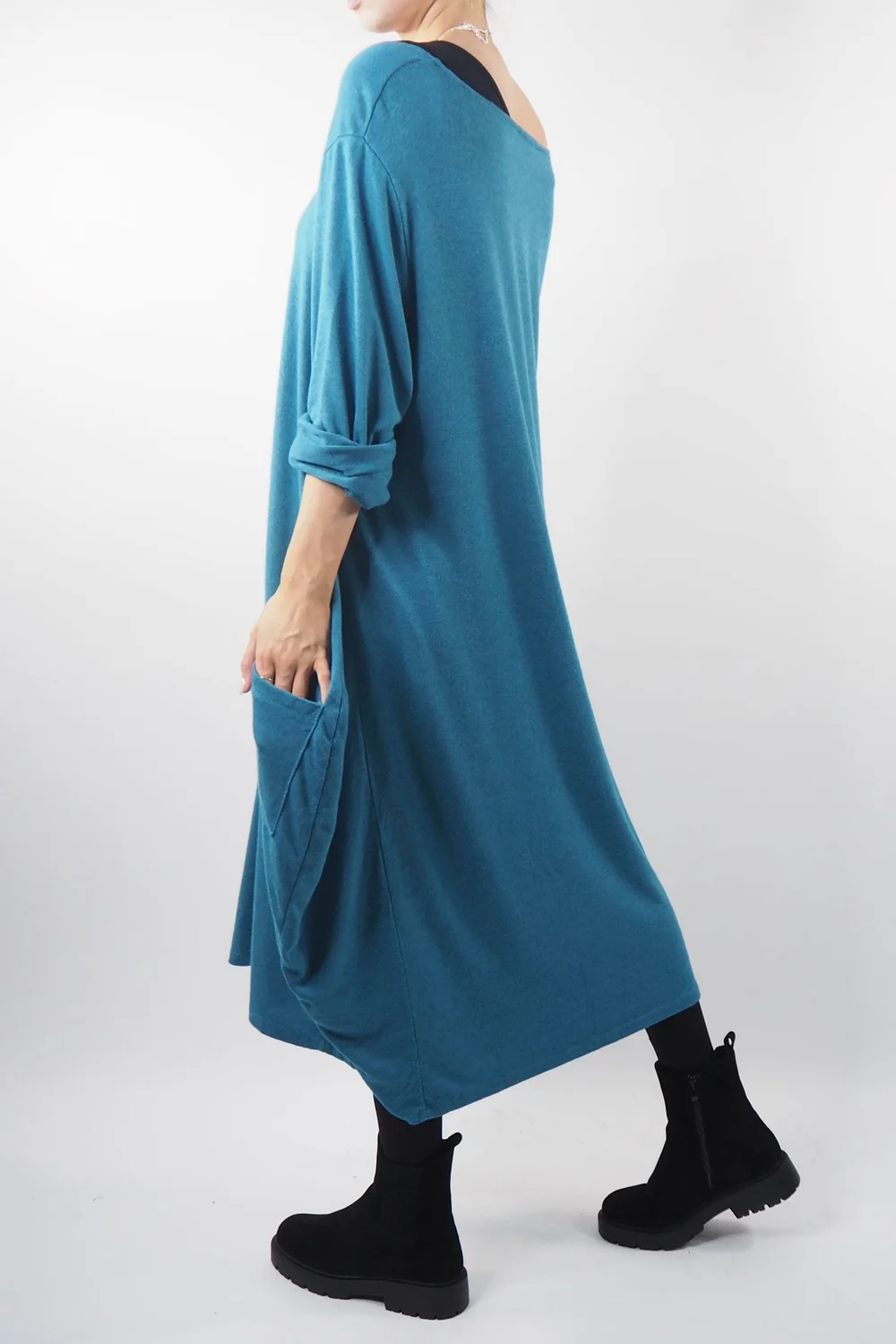 Made In Italy Chalet Classic Cocoon Knit Dress Prussian Blue 5 Made In Italy Chalet Classic Cocoon Knit Dress Prussian Blue - Image 3