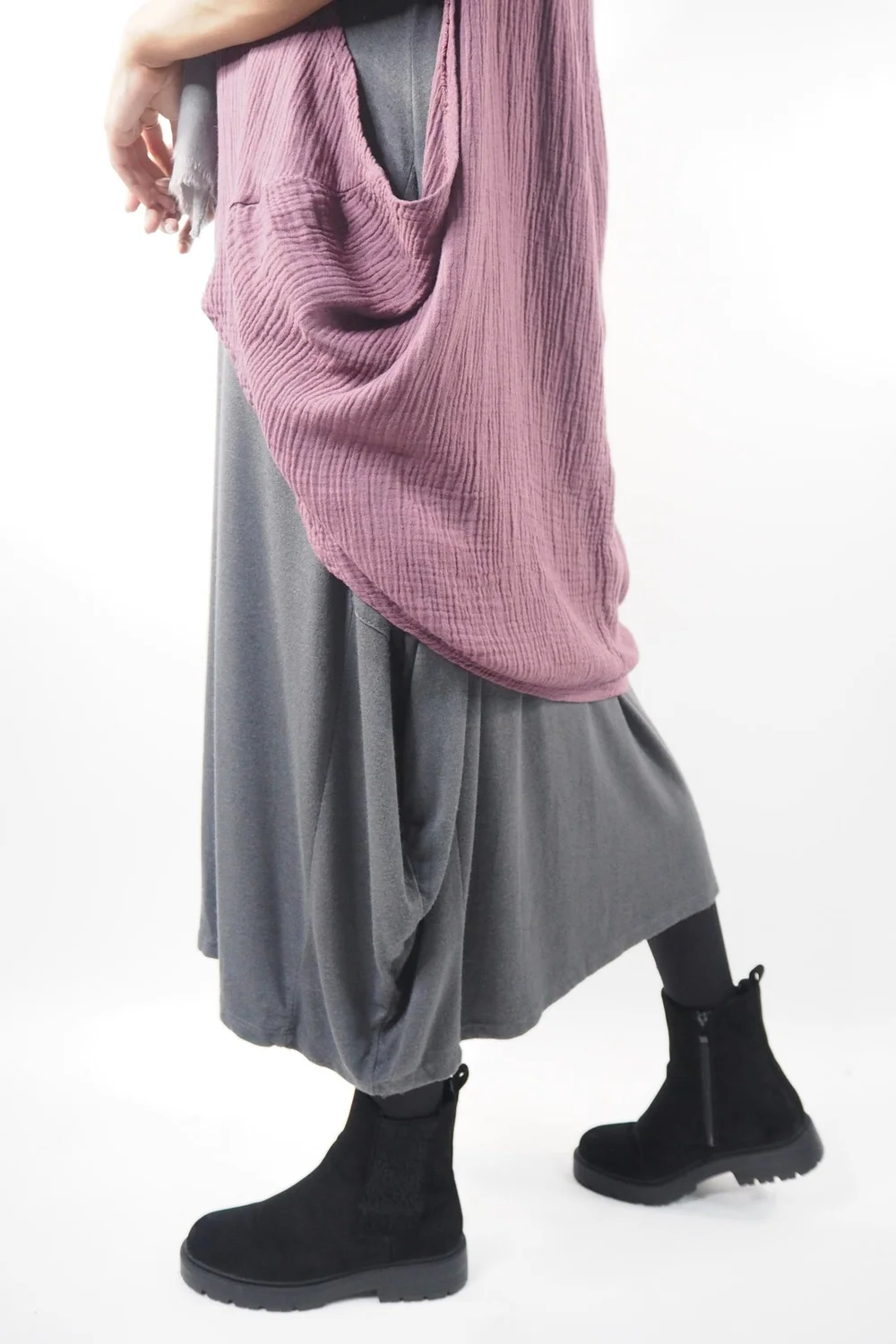 Made In Italy Chalet Classic Cocoon Knit Dress Shadow Grey 9 Made In Italy Chalet Classic Cocoon Knit Dress Shadow Grey - Image 7