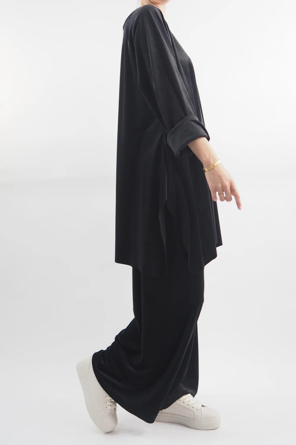 Made In Italy Chalet Soft Stretch Velour Split Side Set Black 4 Made In Italy Chalet Soft Stretch Velour Split Side Set Black - Image 2