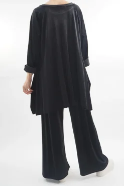 Made In Italy Chalet Soft Stretch Velour Split Side Set Black 8 Made In Italy Chalet Soft Stretch Velour Split Side Set Black -VogueCurve Store made in italy chalet soft stretch velour set black203.jpg 1