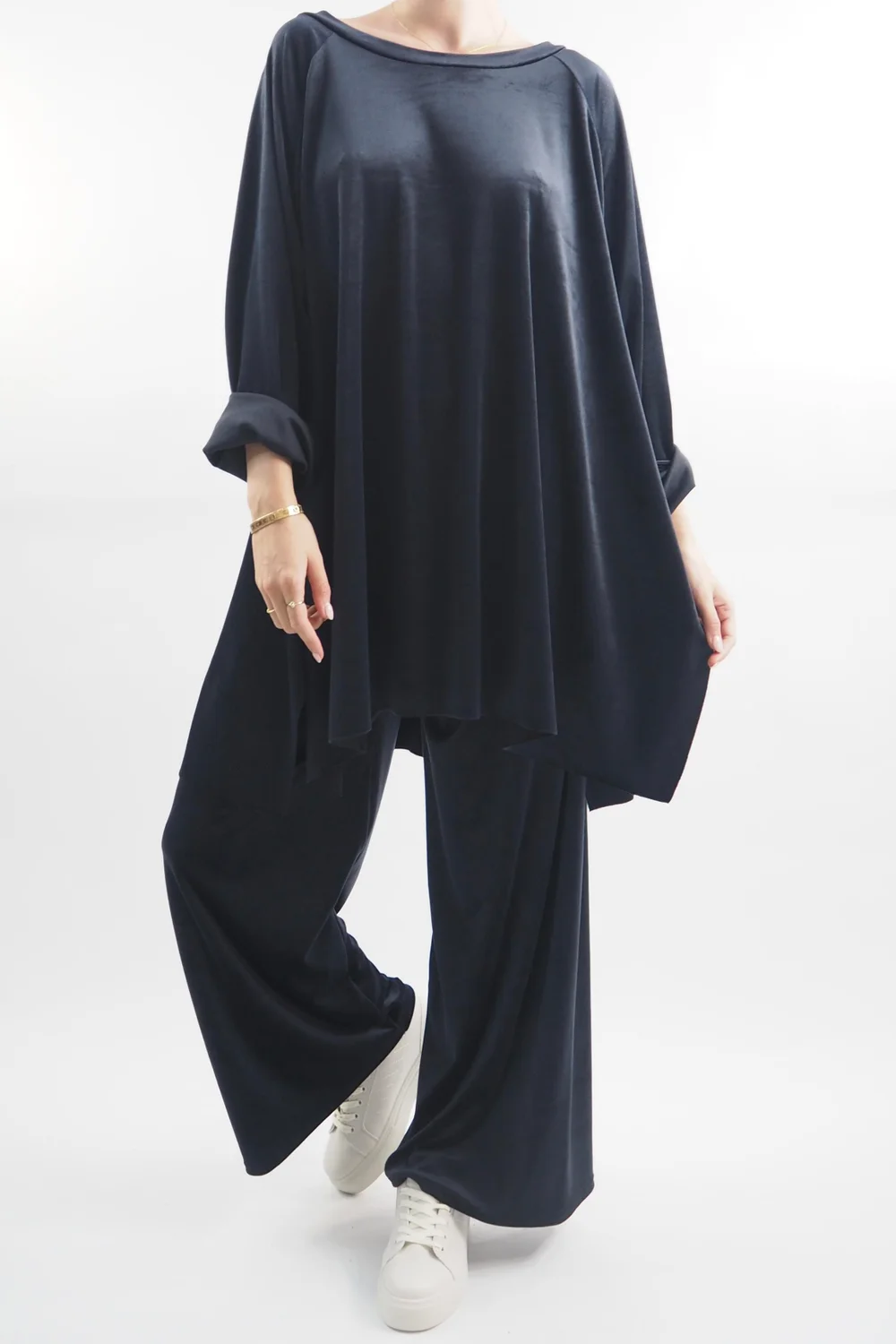 Made In Italy Chalet Soft Stretch Velour Set Ink 3 Made In Italy Chalet Soft Stretch Velour Set Ink