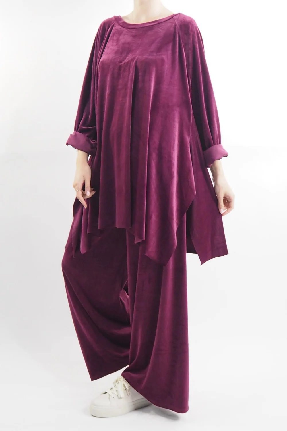 Made In Italy Chalet Soft Stretch Velour Set Magenta 6 Made In Italy Chalet Soft Stretch Velour Set Magenta - Image 4