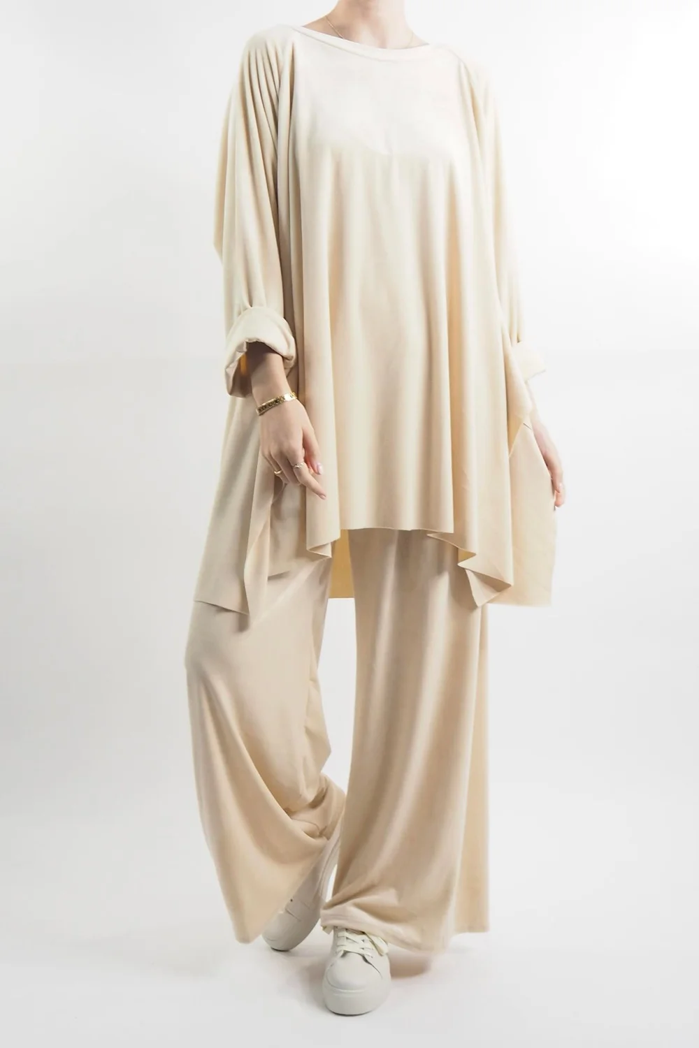 Made In Italy Chalet Soft Stretch Velour Set Oyster 3 Made In Italy Chalet Soft Stretch Velour Set Oyster