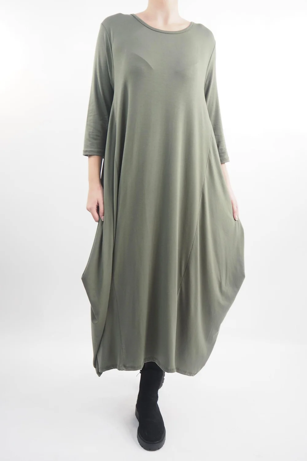 Made In Italy Classic Long Sleeve Parachute Maxi Dress Khaki 3 Made In Italy Classic Long Sleeve Parachute Maxi Dress Khaki