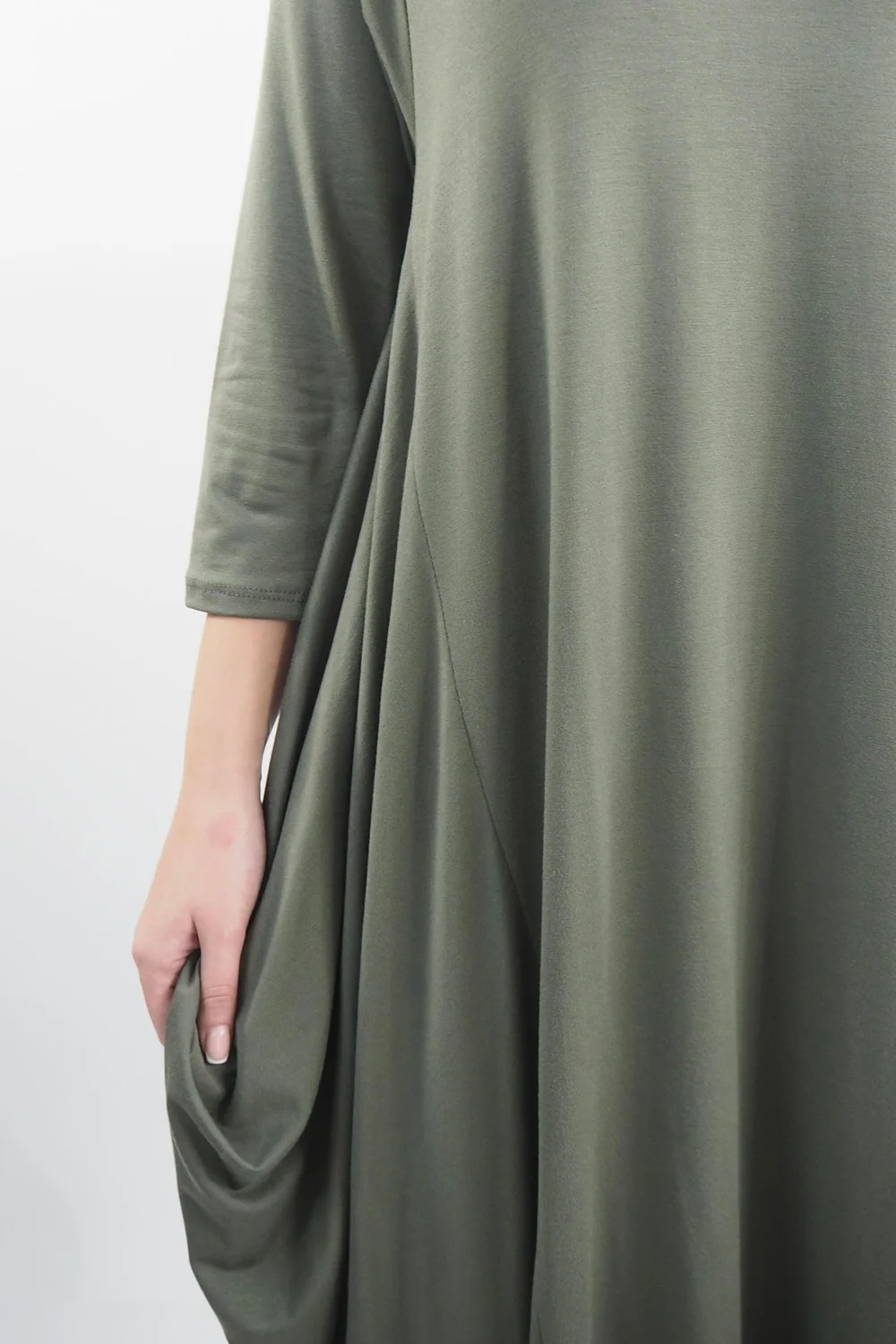 Made In Italy Classic Long Sleeve Parachute Maxi Dress Khaki 8 Made In Italy Classic Long Sleeve Parachute Maxi Dress Khaki - Image 6