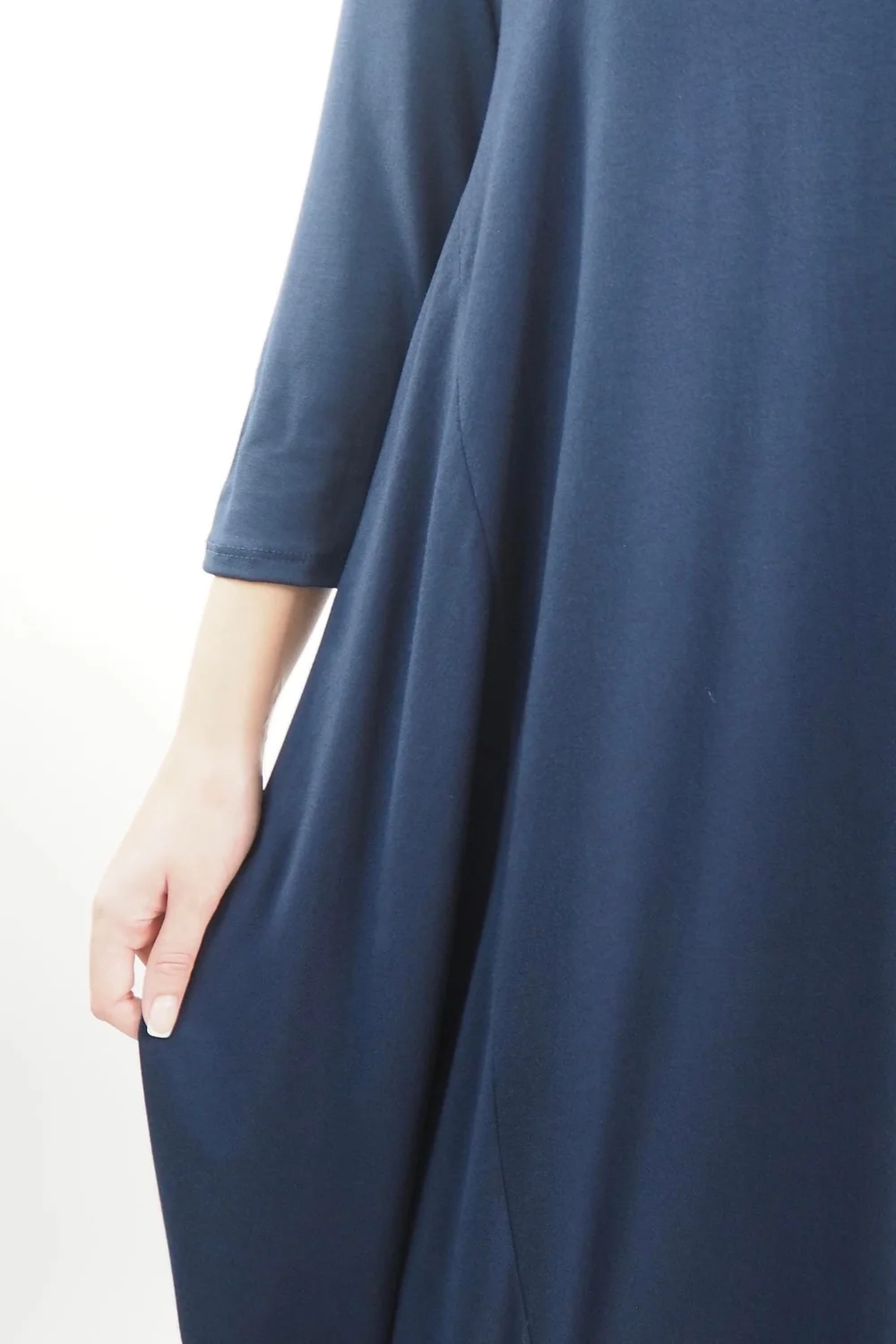 Made In Italy Classic Long Sleeve Parachute Maxi Dress Navy / 6 Made In Italy Classic Long Sleeve Parachute Maxi Dress Navy / - Image 4