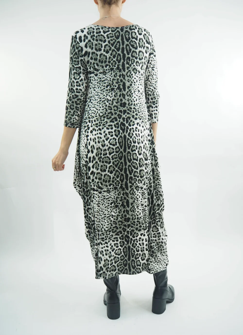 Made In Italy Classic Parachute Dress Mixed Animal Khaki 6 Made In Italy Classic Parachute Dress Mixed Animal Khaki - Image 4