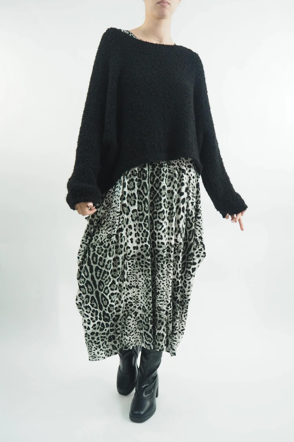 Made In Italy Classic Parachute Dress Mixed Animal Khaki 7 Made In Italy Classic Parachute Dress Mixed Animal Khaki - Image 5