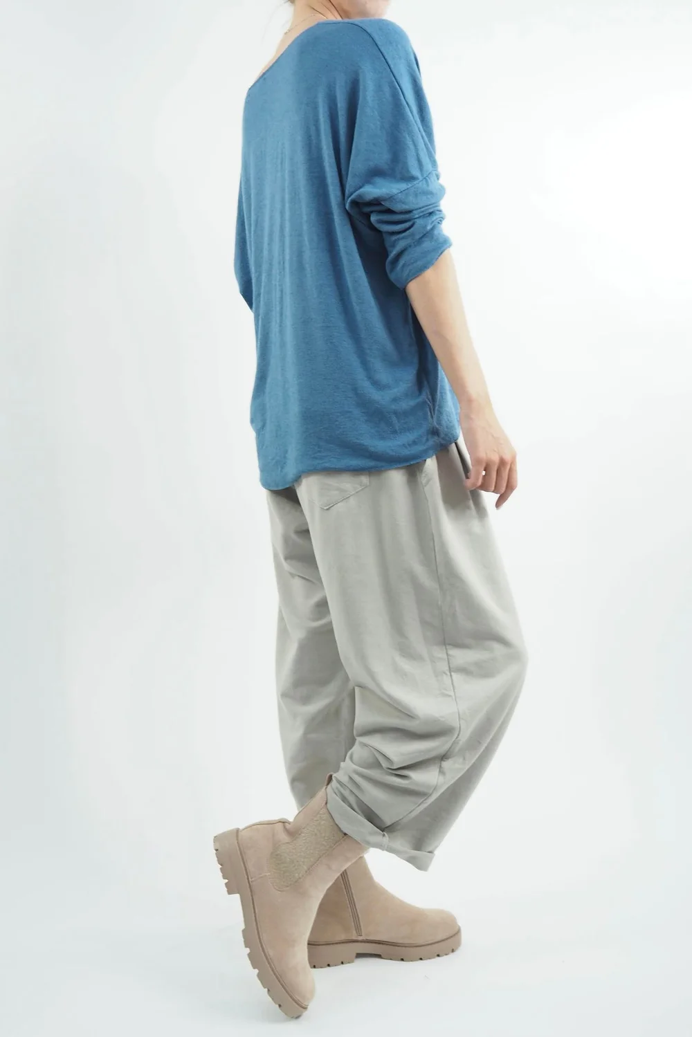 Made In Italy Classic Super Soft Fine Knit Top Denim 4 Made In Italy Classic Super Soft Fine Knit Top Denim - Image 2