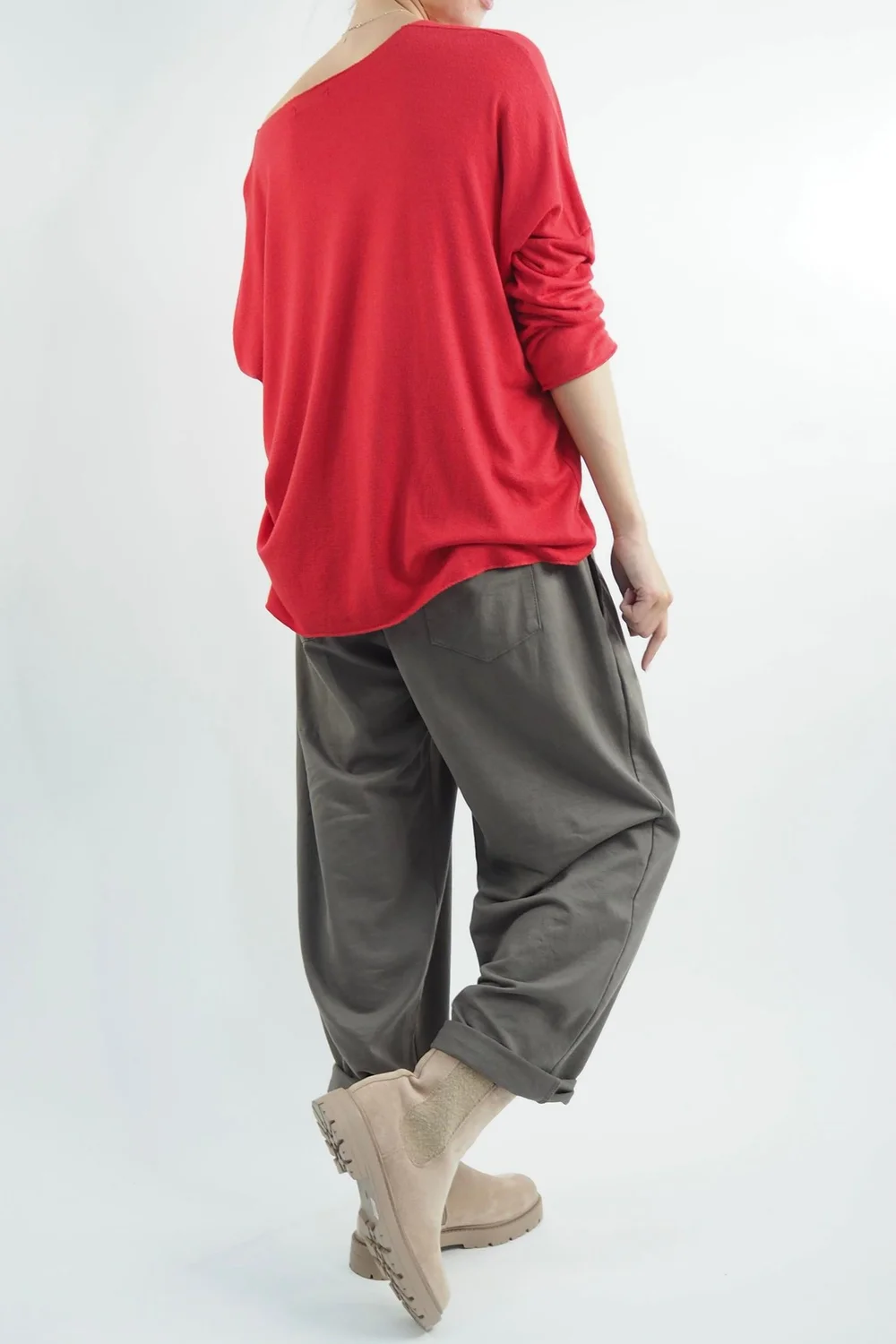 Made In Italy Classic Super Soft Fine Knit Top Cherry 4 Made In Italy Classic Super Soft Fine Knit Top Cherry - Image 2