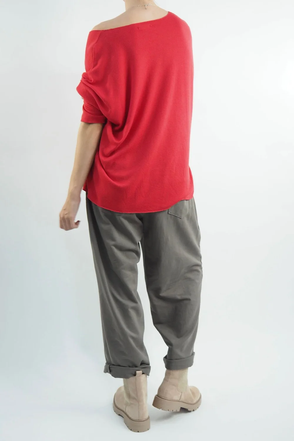 Made In Italy Classic Super Soft Fine Knit Top Cherry 5 Made In Italy Classic Super Soft Fine Knit Top Cherry - Image 3