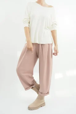 Made In Italy Classic Super Soft Fine Knit Top Winter White 9 Made In Italy Classic Super Soft Fine Knit Top Winter White -VogueCurve Store made in italy classic super soft fine knit ecru04.jpg