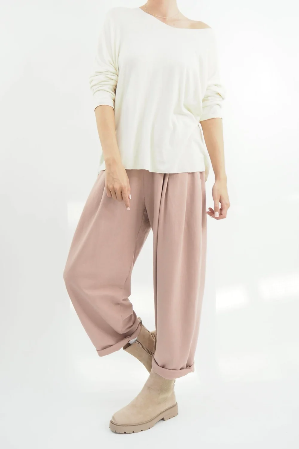 Made In Italy Classic Super Soft Fine Knit Top Winter White 6 Made In Italy Classic Super Soft Fine Knit Top Winter White - Image 4