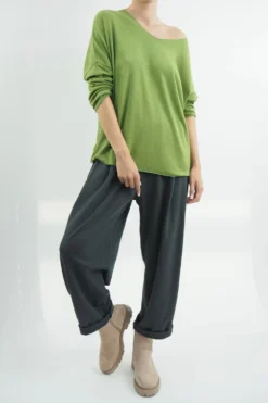 Made In Italy Classic Super Soft Fine Knit Top Olive