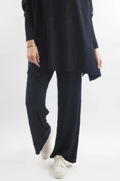 Made In Italy Classic Super Soft Ribbed Fine Knit Pant Black 11 Made In Italy Classic Super Soft Ribbed Fine Knit Pant Black -VogueCurve Store made in italy classic super soft ribbed fine knit pant black 2.jpg