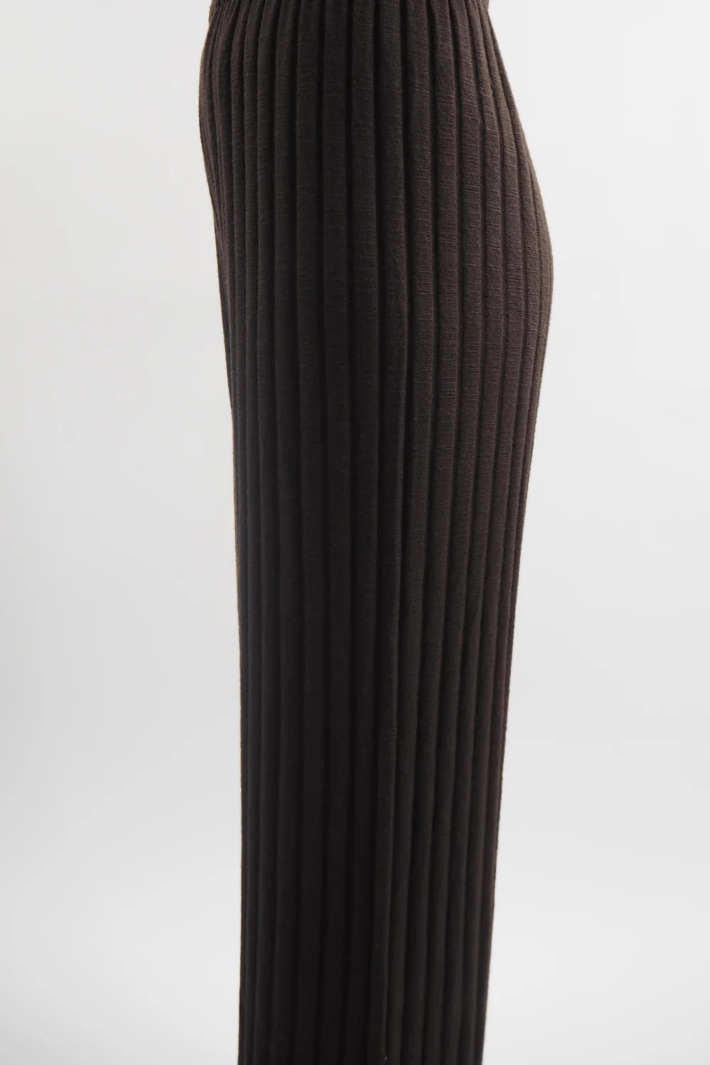 Made In Italy Classic Super Soft Ribbed Fine Knit Pant Cocoa 7 Made In Italy Classic Super Soft Ribbed Fine Knit Pant Cocoa - Image 5