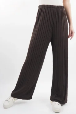 Made In Italy Classic Super Soft Ribbed Fine Knit Pant Cocoa