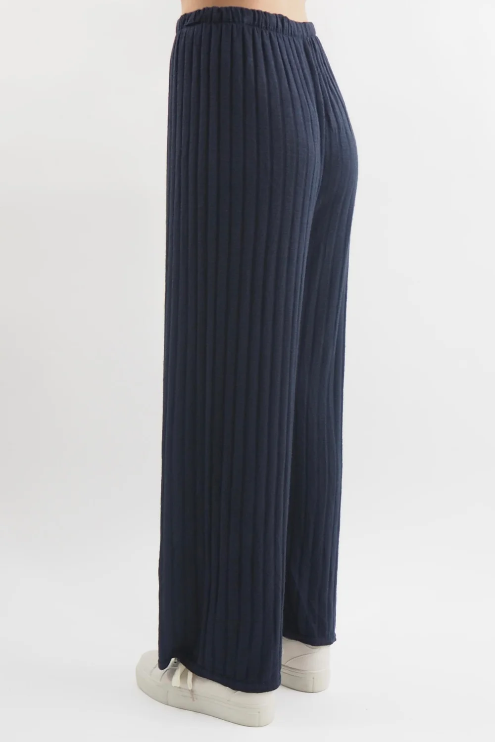 Made In Italy Classic Super Soft Ribbed Fine Knit Pant Midnight 6 Made In Italy Classic Super Soft Ribbed Fine Knit Pant Midnight - Image 4