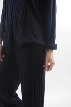 Made In Italy Classic Super Soft Ribbed Fine Knit Pant Midnight 11 Made In Italy Classic Super Soft Ribbed Fine Knit Pant Midnight -VogueCurve Store made in italy classic super soft ribbed fine knit pant navy 5.jpg