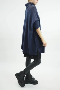 Made In Italy Conrad Classic Blanket Knit Top Ink -VogueCurve Store made in italy conrad classic blanket knit ink 2.jpg