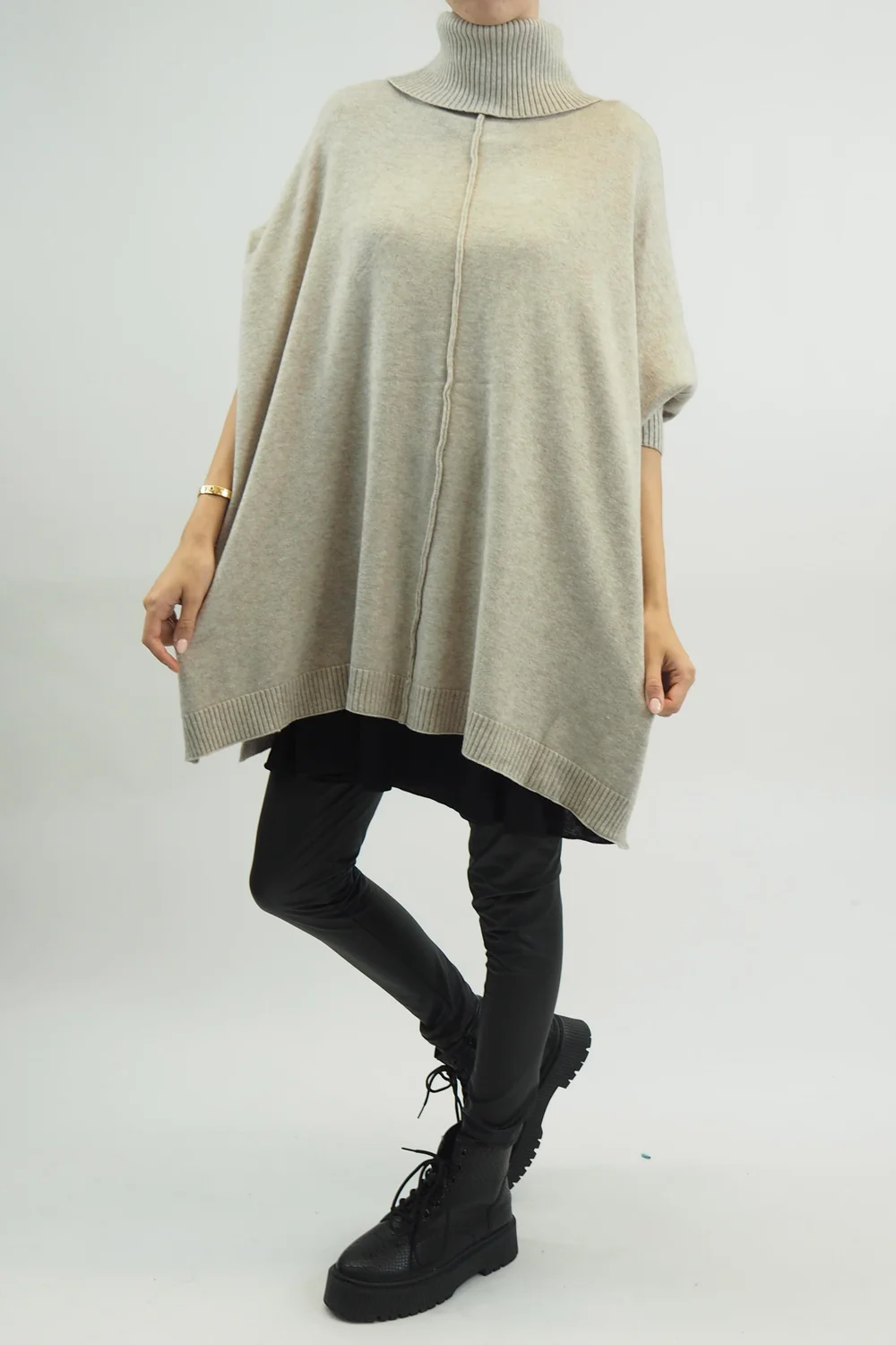 Made In Italy Conrad Classic Blanket Knit Top Oatmeal 4 Made In Italy Conrad Classic Blanket Knit Top Oatmeal - Image 2